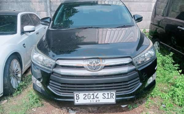 TOYOTA INNOVA G