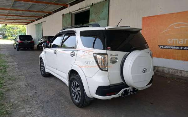 TOYOTA RUSH 1.5 G A/T