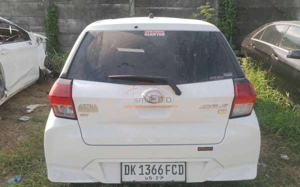 DAIHATSU AYLA 1.0 X