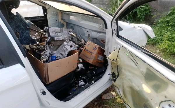 DAIHATSU AYLA 1.0 X