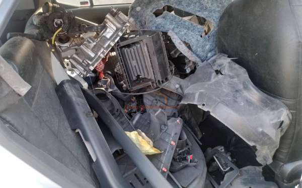 DAIHATSU AYLA 1.0 X