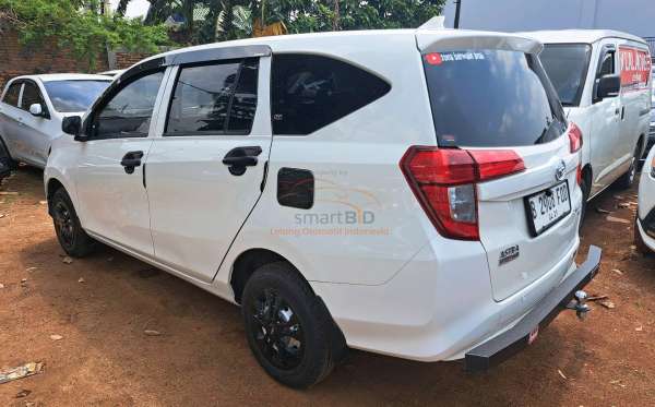DAIHATSU SIGRA D