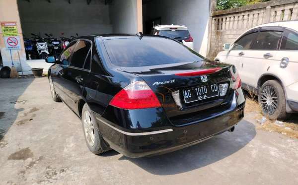 HONDA ACCORD CM5 VTI