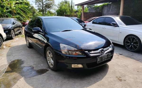 HONDA ACCORD CM5 VTI