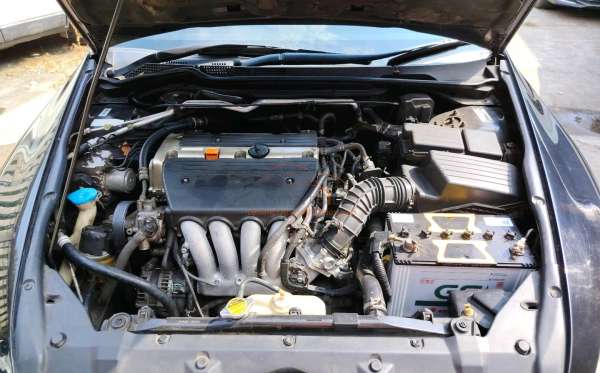 HONDA ACCORD CM5 VTI