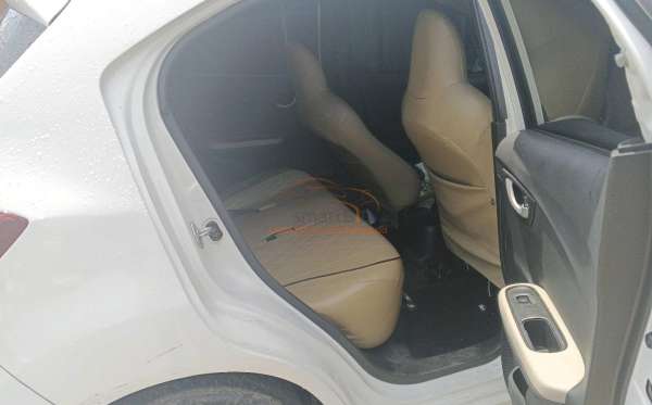 HONDA BRIO SATYA E