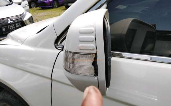 HONDA CR-V RE1 2WD 2.0 A/T