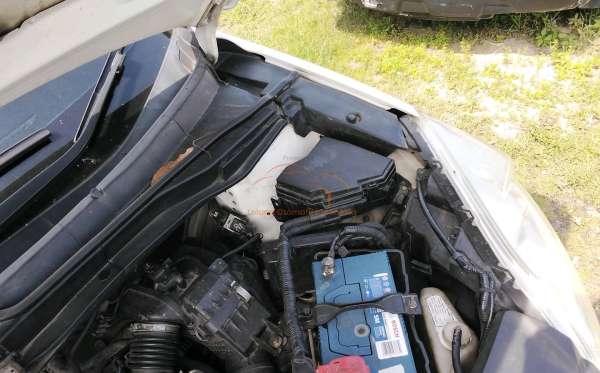 HONDA CR-V RE1 2WD 2.0 A/T