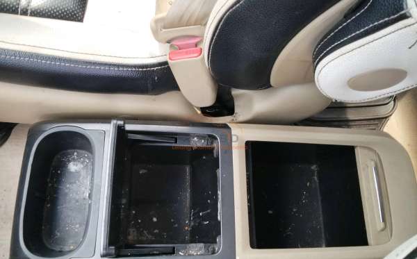 HONDA CR-V RE1 2WD 2.0 A/T