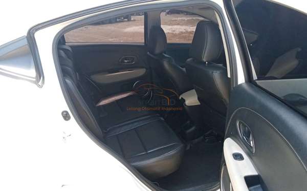 HONDA HRV RU5 1.8 RS
