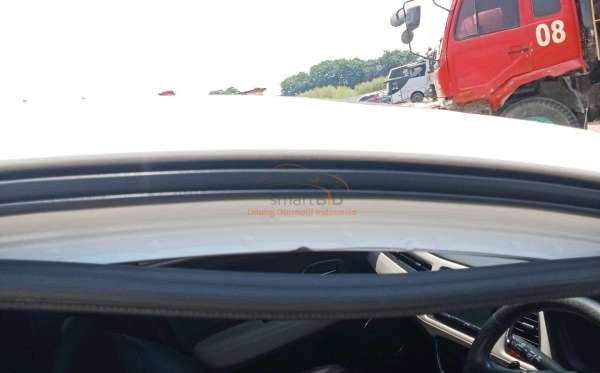 HONDA HRV RU5 1.8 RS