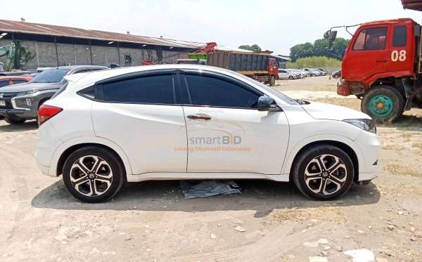 HONDA HRV RU5 1.8 RS