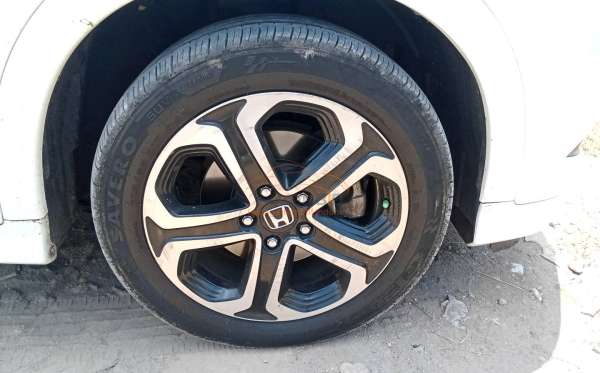 HONDA HRV RU5 1.8 RS