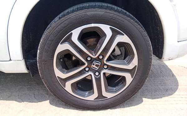 HONDA HRV RU5 1.8 RS