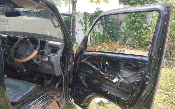 SUZUKI  CARRY  PU