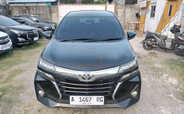 TOYOTA AVANZA