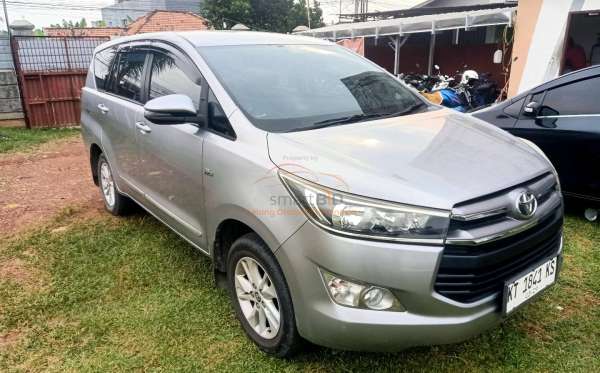 TOYOTA INNOVA G