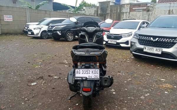 YAMAHA NMAX