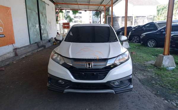 HONDA HRV RU1 1.5 S