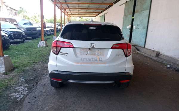 HONDA HRV RU1 1.5 S