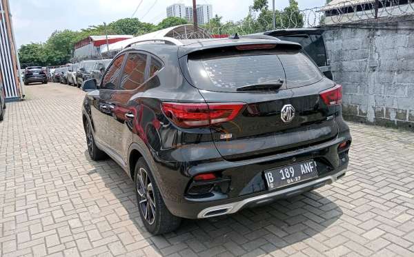 MG ZS MCE LUX