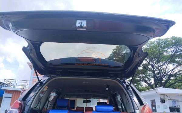 TOYOTA  AVANZA VELOZ 1.5