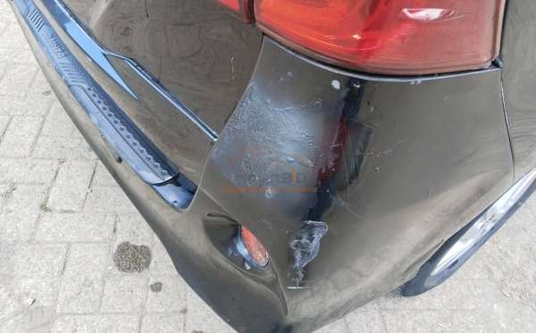 TOYOTA  AVANZA VELOZ 1.5