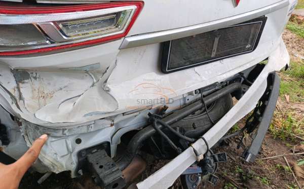 WULING ALMAZ 1.5 LT LUX CVT