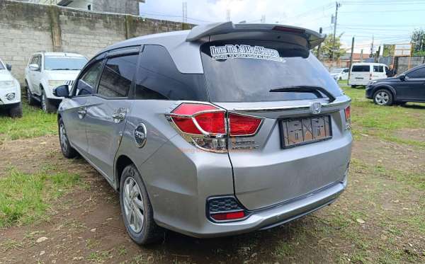 HONDA MOBILIO DD4 1.5 E M CVT CKD