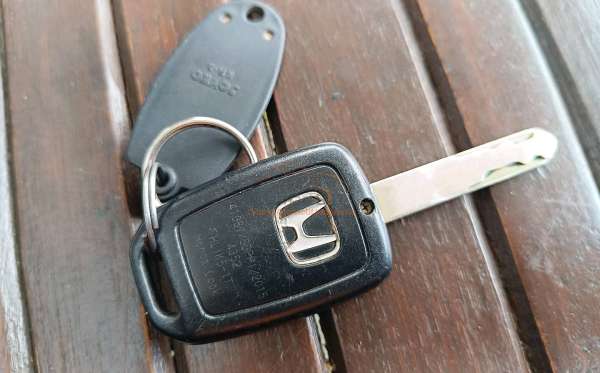 HONDA MOBILIO DD4 1.5 E M CVT CKD