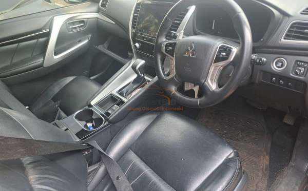 MITSUBISHI  PAJERO  SPORT 2.4L DAKAR-L (4X2)