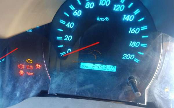 TOYOTA  FORTUNER  2.5G AT