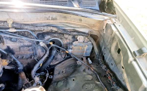 TOYOTA  FORTUNER  2.5G AT