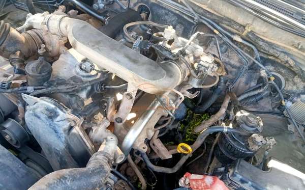 TOYOTA  FORTUNER  2.5G AT