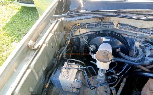 TOYOTA  FORTUNER  2.5G AT