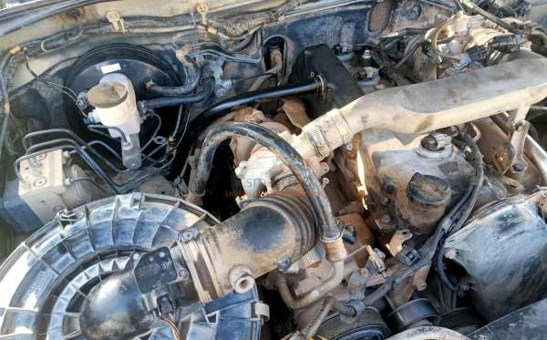 TOYOTA  FORTUNER  2.5G AT