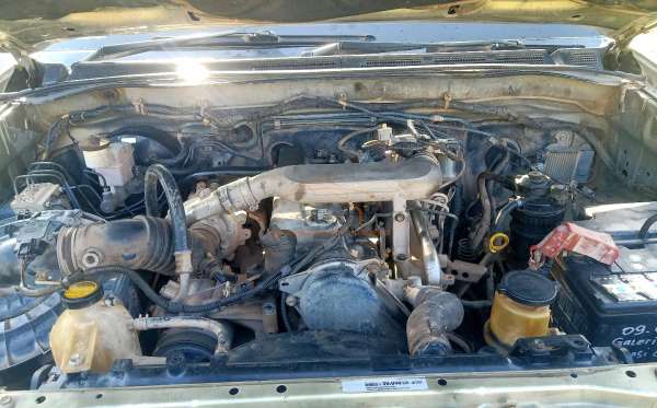 TOYOTA  FORTUNER  2.5G AT