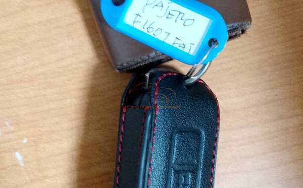 MITSUBISHI PAJERO SPORT DAKAR