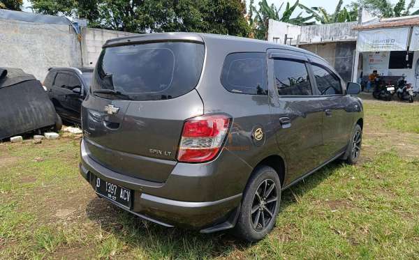 CHEVROLET SPIN 1.3 LT