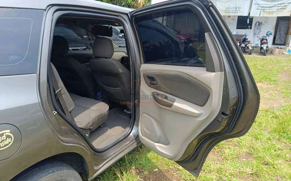 CHEVROLET SPIN 1.3 LT