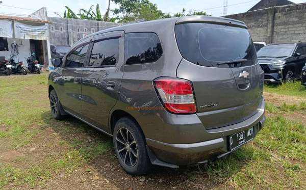 CHEVROLET SPIN 1.3 LT