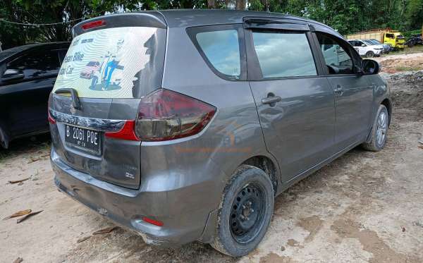 SUZUKI  ERTIGA  GX