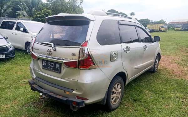 TOYOTA AVANZA 1.3 G