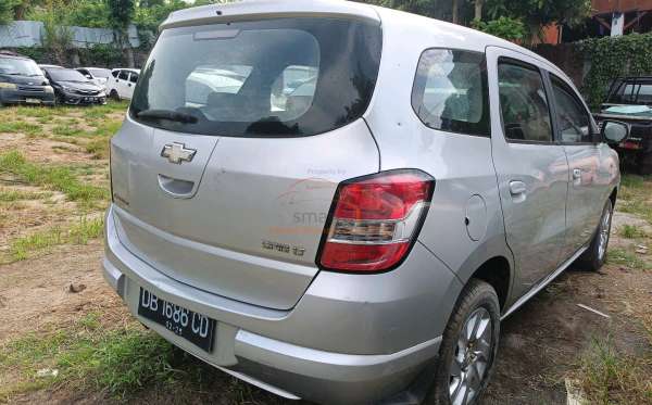 CHEVROLET SPIN 1.2 LT