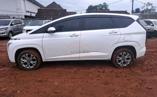 HYUNDAI STARGAZER TREND