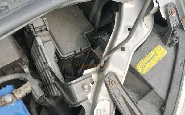 TOYOTA ALPHARD 2.4 X