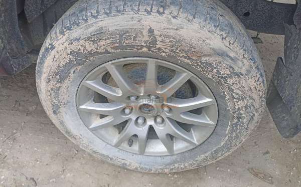 MITSUBISHI PAJERO SPORT 2.5 D EXCEED (4X2)