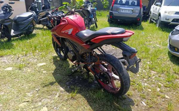 YAMAHA VIXION