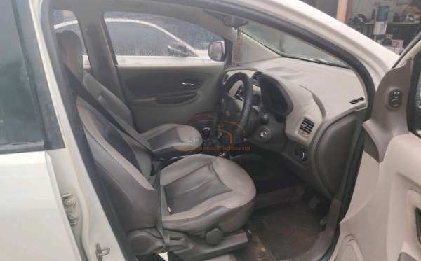 CHEVROLET SPIN 1.3 LTZ