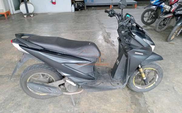HONDA  BEAT